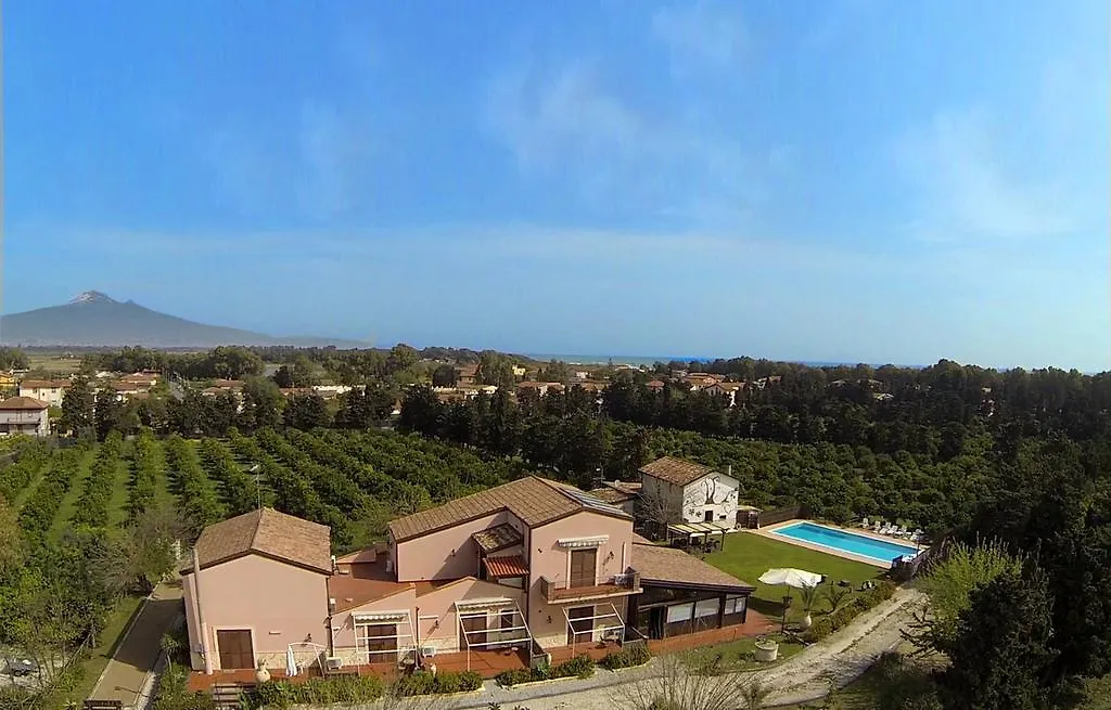 Farm stay Sicily Country House & Beach Catania
